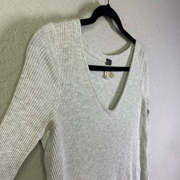 WE THE FREE PEOPLE Top Blouse Ribbed Thermal V-Neck Peplum Full Side Slits SM - Picture 7 of 14